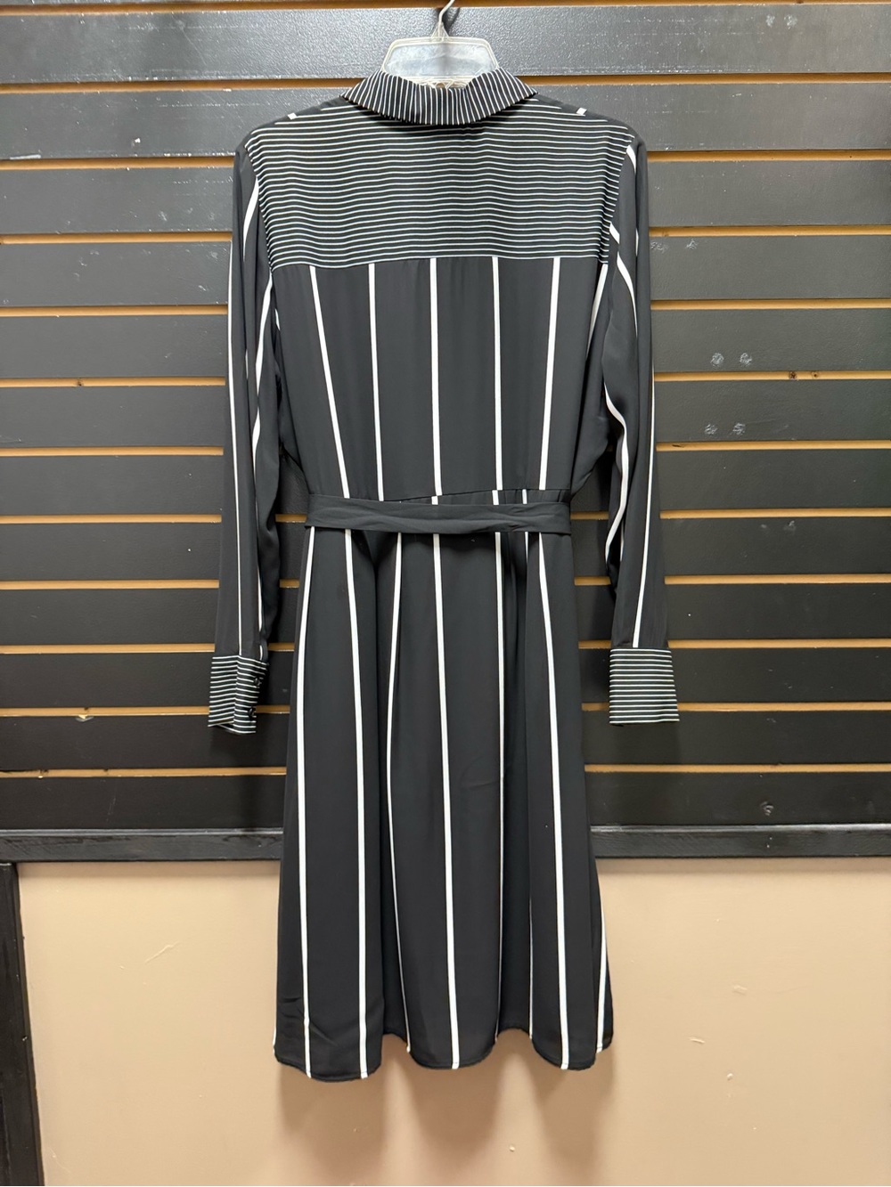 NWT Who What Wear Black White Stripe Shirt Dress Belted XL Midi Dress - Picture 4 of 4